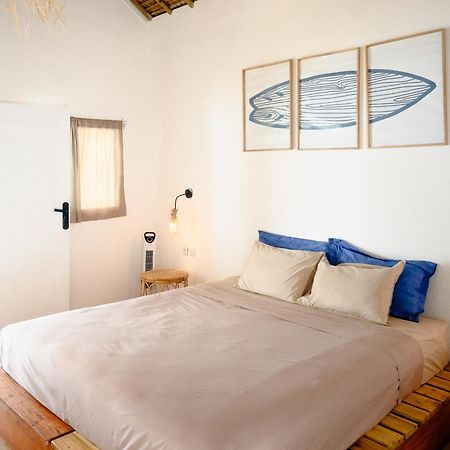 Hotel Surf Shack Grupuk Bumbang Exterior foto