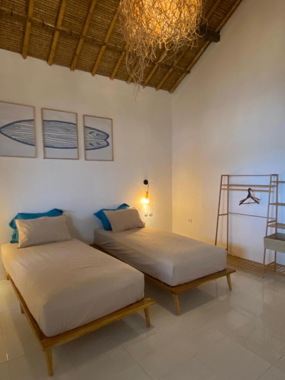 Hotel Surf Shack Grupuk Bumbang Exterior foto